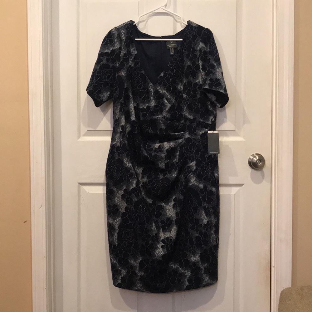 Adrianna Papell 16w Navy Floral Dress NWT